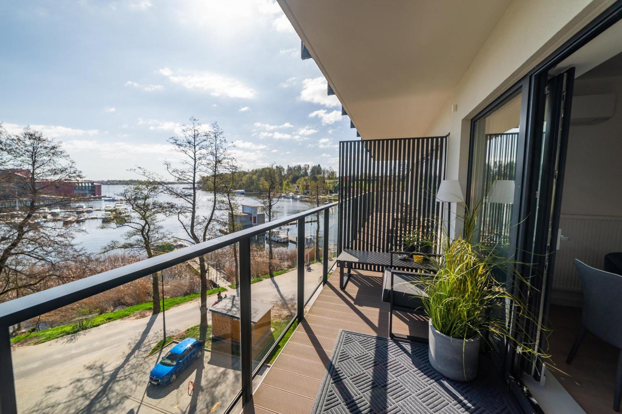 Apartamenty W Zatoce Mikołajki Extérieur photo